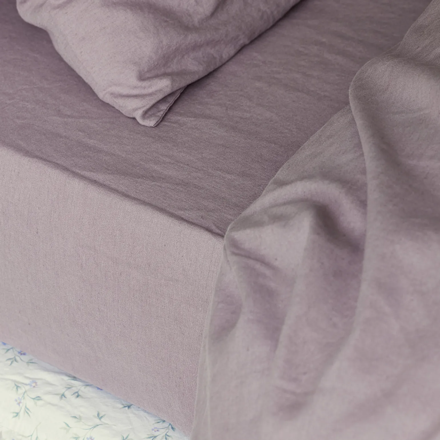 Elderberry Linen Blend Fitted Sheet